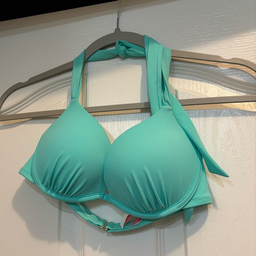 Victoria’s Secret Bombshell Push-Up Ruched Bikini Top in turquoise. 32C